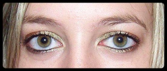 Interview Paillettes & Futilités, partie 1 yeux1