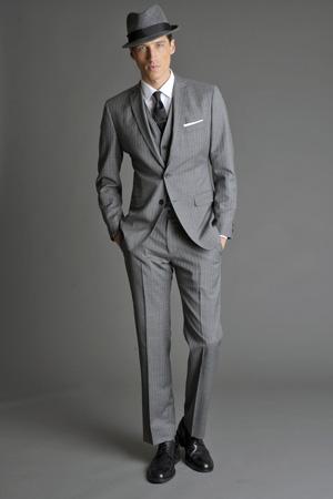 Men-Look01-Grey-Background Men Look01 Grey Background La superbe collection Mad Men pour Banana Republic
