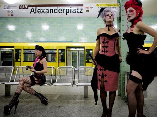 moda <b></div>metro</b> berlin