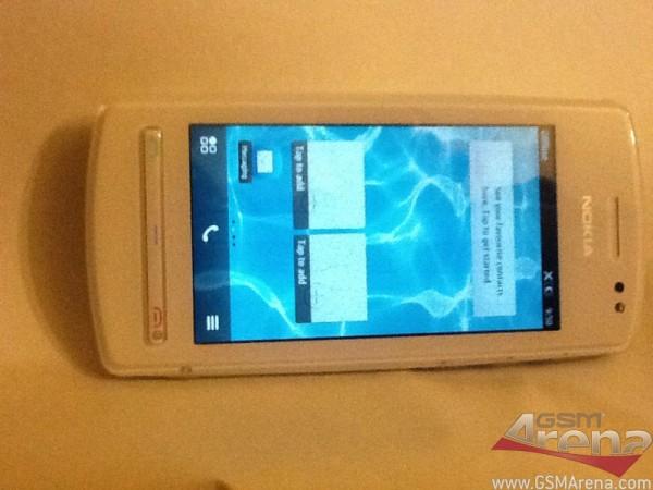 nokia-n5-leak-1 nokia n5 leak 1 600x450 Serait ce le Nokia N5 ?