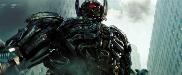 tf3 soundwave Transformers 3, critique
