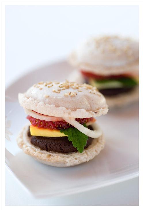 DMBLGIT : et les gagnants sont ... Burger_Styme_Macarons___Berry_Lovely_by_Sabine
