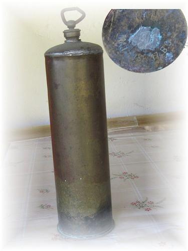 Objets insolites et anciens bouillote.jpg