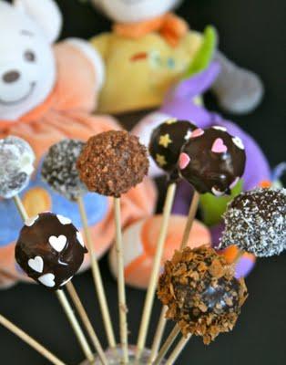 CAKE POPS