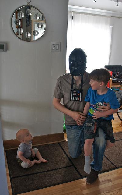 Bon dimanche.... Come to the dark side, we have cookies....