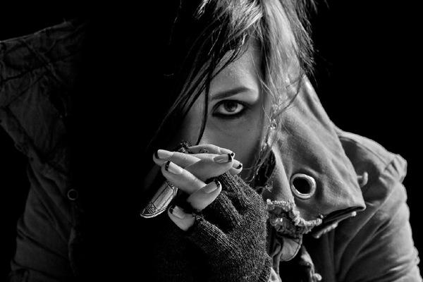 SKYLAR-GREY- Skylar Grey dévoile le clip de « Dance Without You »