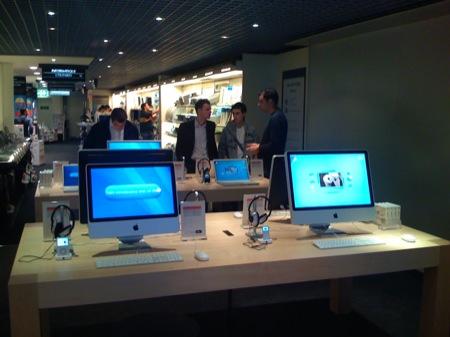 FNAC corner APPLE Le point de vente de demain