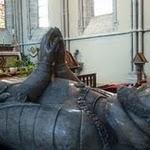 Chimay (collégiale Saints Pierre et Paul), Chapelle du St Sacrement : Icy Gist Tresillvstre et vertvevx Prince Charles De Croy, Premier prince de Chimay, Seigneur d'Avesnes de Bvvrin... P1070660.JPG