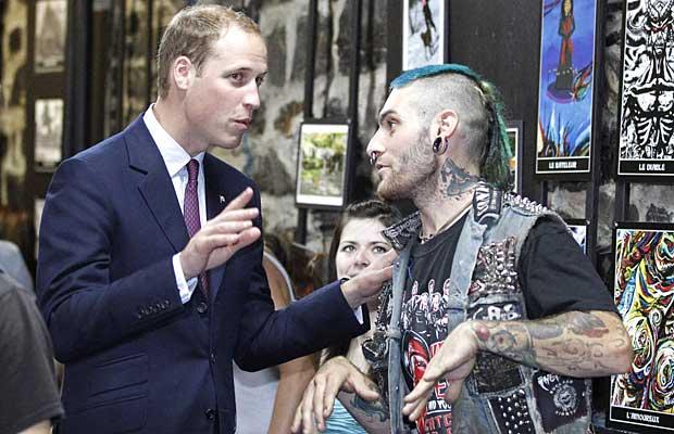 Un pilote, un prince et un géographe...;-) Un pilote, un prince et un géographe...;-)