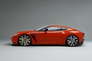 Aston Martin V12 Zagato : produite à 150 exemplaires