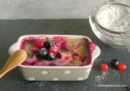 Red and black currants Clafoutis – Clafoutis aux cassis et grosseilles (gluten-free/dairy-free)