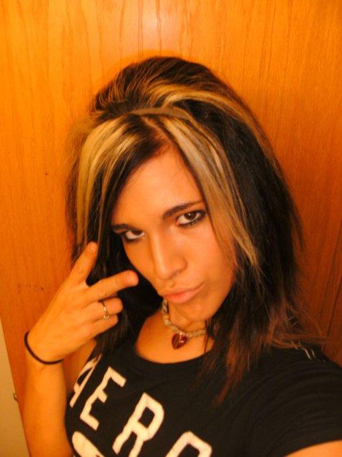 Encore un tour sur AntiDuckFace http://26.media.tumblr.com/tumblr_lmlkbm6qcP1qzbaqlo1_500.jpg