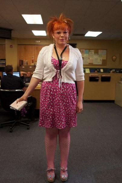 La pétillante Kirsten Vangness http://esprits-criminels.hypnoweb.net/photo/111/991/ok/65-laurine03.jpg