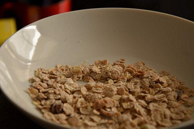 Faire et composer sa boite à cornflaskes, un jeu d'enfant! fe-0023.JPG