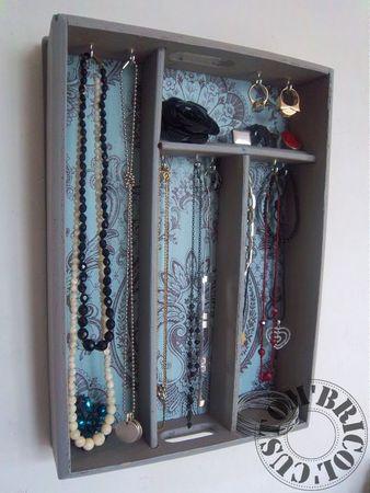 Bijoux exposés ! Vitrine à bijoux CB