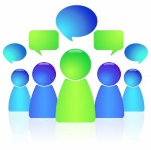 Dialoguer avec les internautes community 300x297 Discuter avec les mécontents de sa marque, ça rapporte !