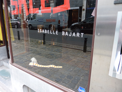 We love! #3 --> Isabelle Bajart : La pasionaria du vintage.