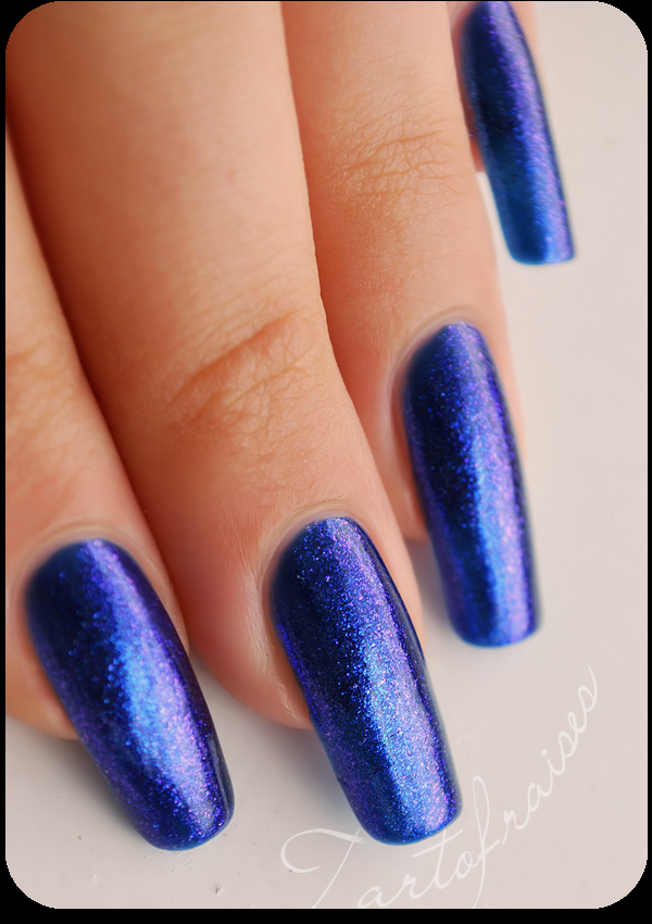 Orly - Lunar Eclipse http://tartofraises.nailblogs.net/vernis/ORLY/cosmicfx/lunar_eclipse_8.png
