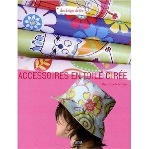 Livre-cousettes-en-toile-cirée Un petit air de vacances…