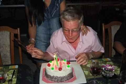 7 juillet. Thaïlande. Udonthani. Anniversaire de Jean-Pierre. DSCF9775