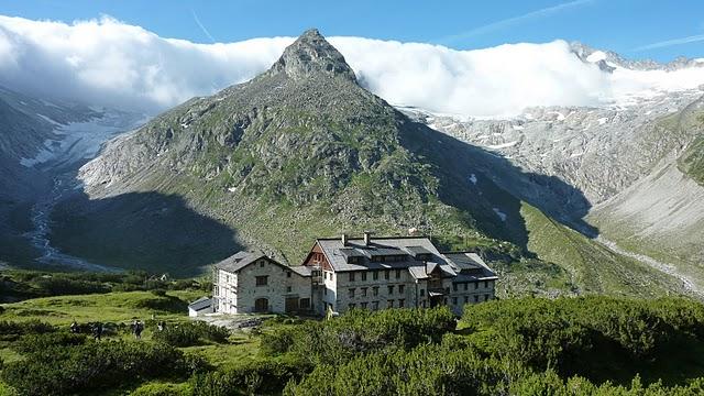 Belles randonnées: la Berliner Hütte, un refuge alpin classé