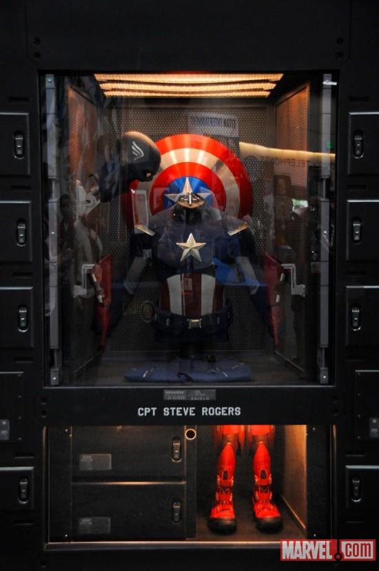 costume-captain-the-avengers-01