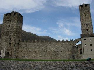 2006-10-28-Castelgrande-0011 2006-10-28-Castelgrande-0011