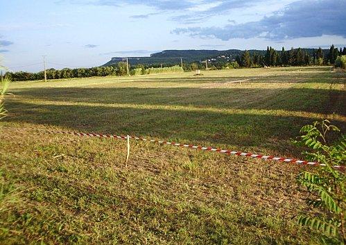 J - 4 pour le Festival Reggae. Parking-Reggae.JPG