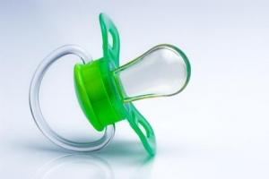PHTALATES, BPA: L’exposition ménagère menace aussi votre thyroïde – Environmental Health Perspectives