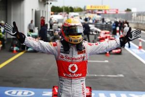 Tres belle victoire d’Hamilton au Nurburgring