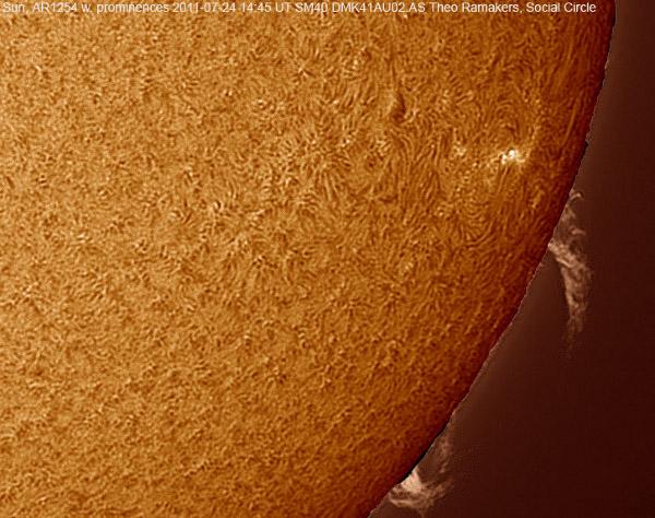 Le soleil du 24 Juillet 2011 avec zoom sur AR 1254 et protubérance