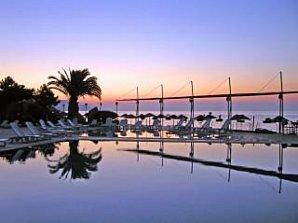 sunset-by-the-pool_19-99868.jpg