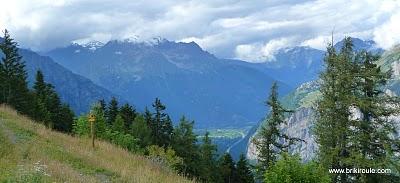 Le Facteur... Le Facteur...