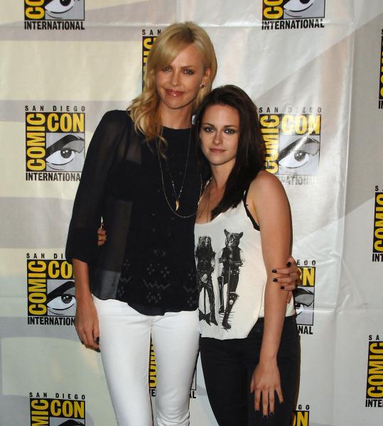 Kellan et Kristen,promotion des films! Image hosted by uppix.net