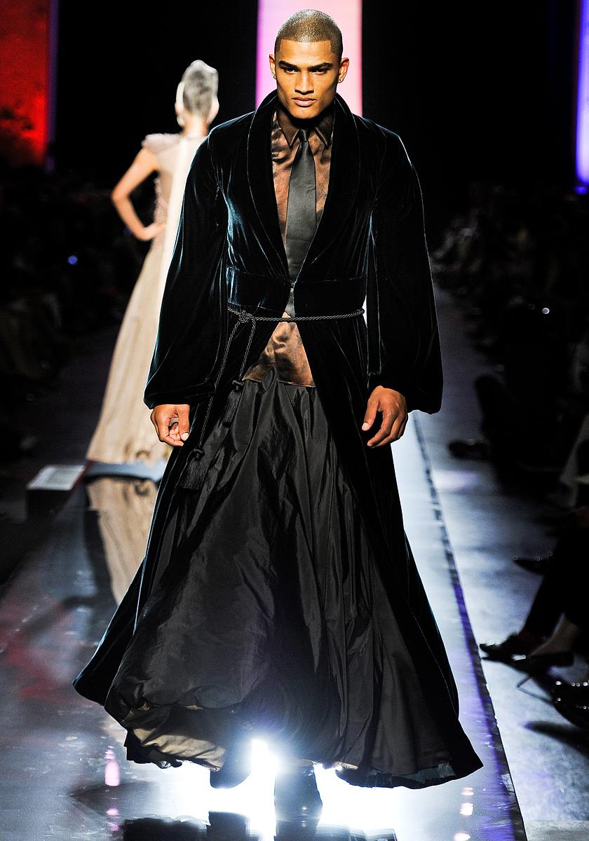 JEAN-PAUL GAULTIER FALL 2011 COUTURE #3