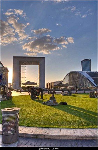 HDR. La Défense. essais-hdr-la-defense-010