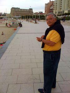 Réveil cotonneux à l'hôtel devant la plage.... Biarritz2 016