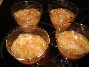 On mange quoi demain? La compote de fruits meringuée La-compote-de-fruits-meringuee-5.jpg