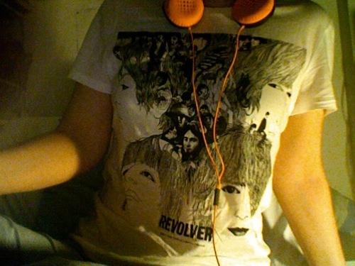 Mon tshirt du jour est de pure k-lit-thé. J’espère ne pas... Mon tshirt du jour est de pure k-lit-thé. J’espère ne pas...