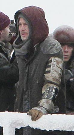 Brad-Pitt-Wearing-Armor-Filming-World-War-Z-Corwall.jpg