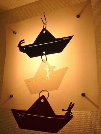 attention! mobile subversif bateau lapin2