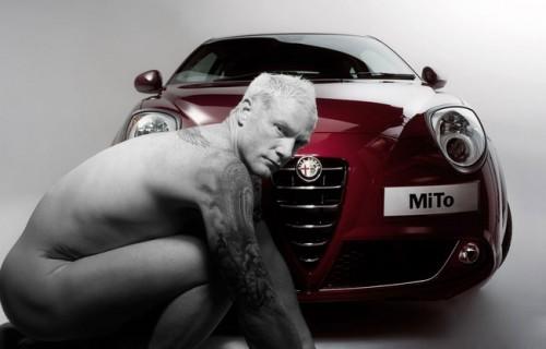 Une Alfa Romeo MiTo Sprint pour la recherche sur les maladies cardiaques ! alfa-romeo-mito-sprint-in-posa-con-gli-atleti_4.jpg