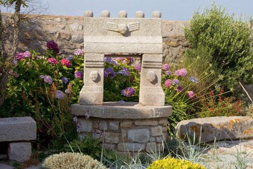 jardin-exterieur-hotel-Fortdel-Ocean-france-bretagne-Hoosta-magazine jardin-exterieur-hotel-Fortdel-Ocean-france-bretagne-Hoosta-magazine