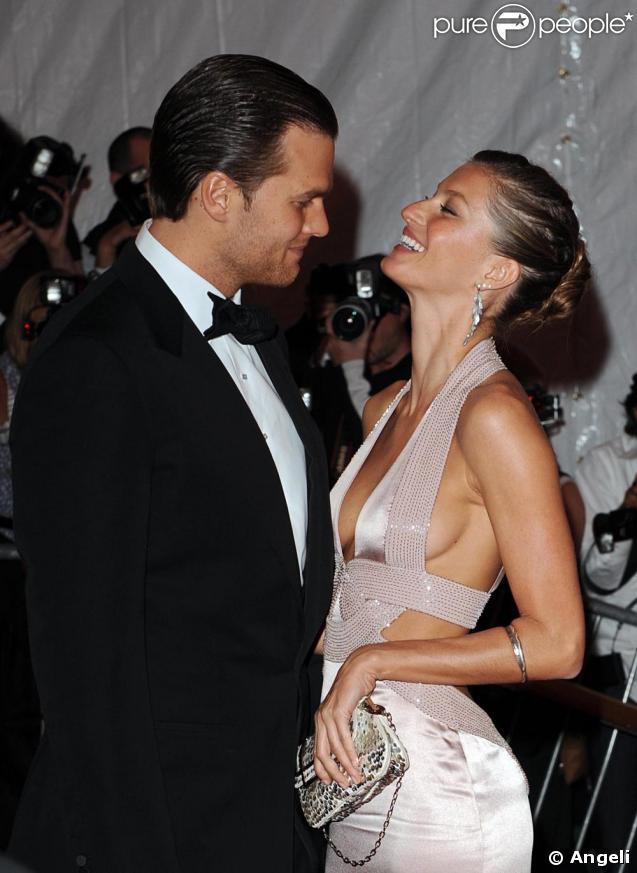 Gisele Bündchen, mannequin la plus riche au monde ! Gisele Bündchen, mannequin la plus riche au monde !