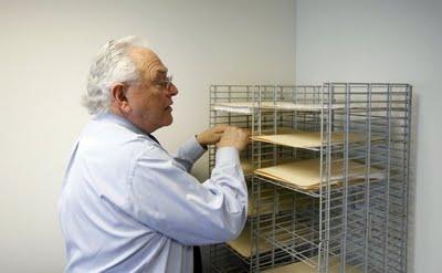 Monsieur le Président : Et si vous nous reparliez de l'emploi des seniors ? Monsieur le Président : Et si vous nous reparliez de l'emploi des seniors ?