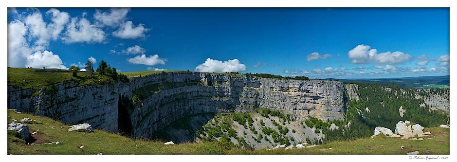 Panorama du Creux-du-Van depuis la Caraffe Variations panoramiques autour du Creux-du-Van