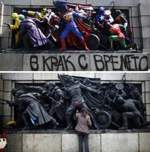 soviet-army-monument-gets-superhero-makeover-10 GUERILLA POLITICO-ARTISTIQUE