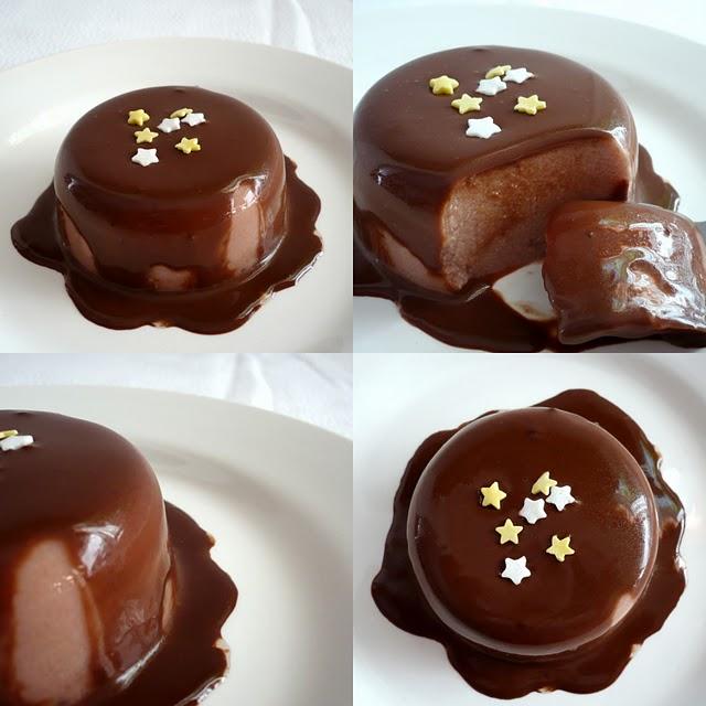Panacotta griotte-poire-acérola et son coulis de chocolat noir Panacotta griotte-poire-acérola et son coulis de chocolat noir