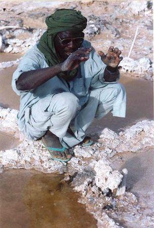 Le stéréotype touareg : Paul Pandollfi saline-closeup