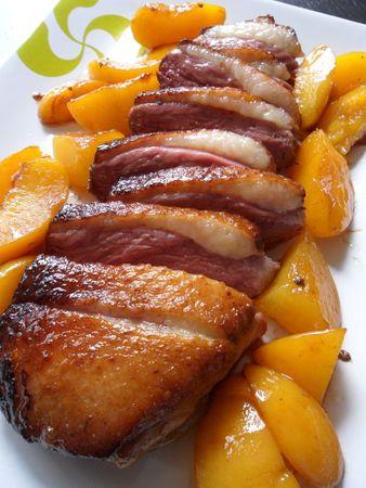 Magret de canard aux pêches SAM_3030